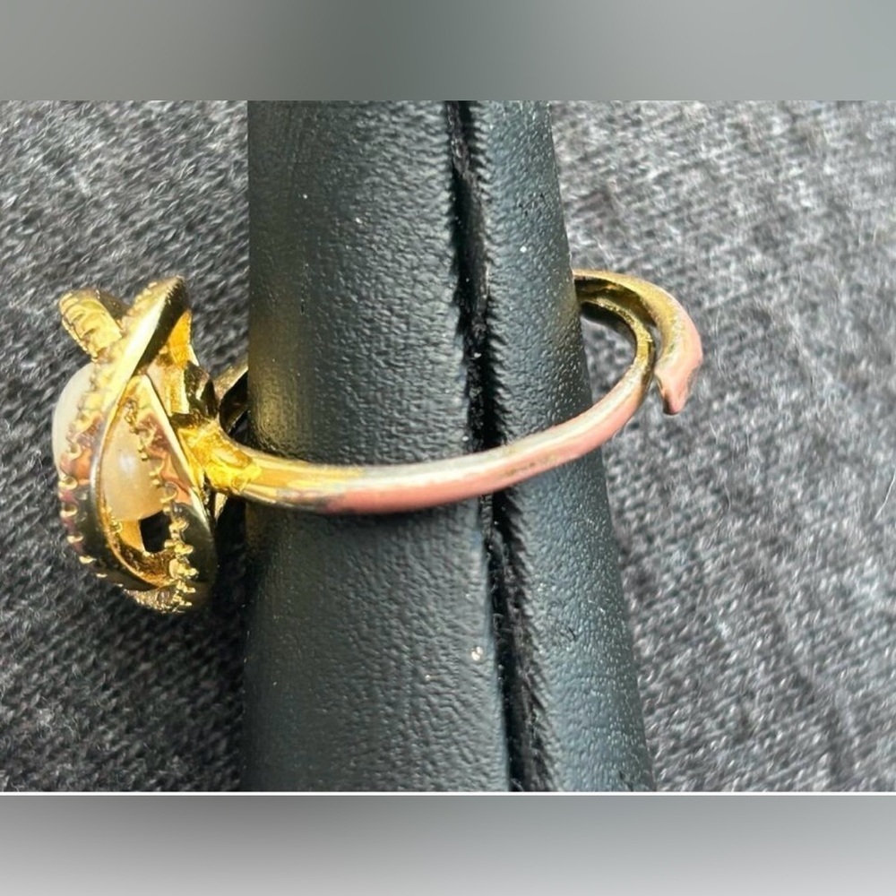 Adjustable Gold plated Faux Pearl Cocktail Ring Vintage Costume Jewelry - Picture 8 of 10